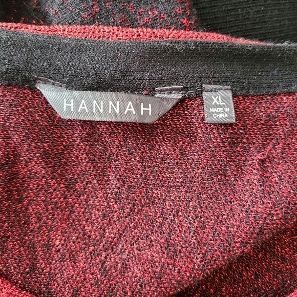 Xl sparkled red & black blouse - Picture 4 of 4